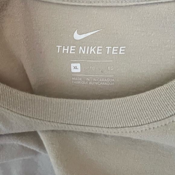 Nike Short Sleeve Tee “Just Do It” Size XL - Picture 2 of 3